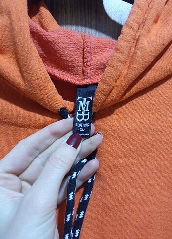 Kapüşonlu sweatshirt