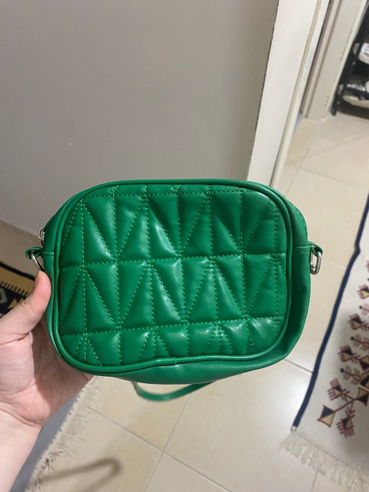 Zincir Detaylı Yeşil Deri Kadın Çanta - Görsel 2