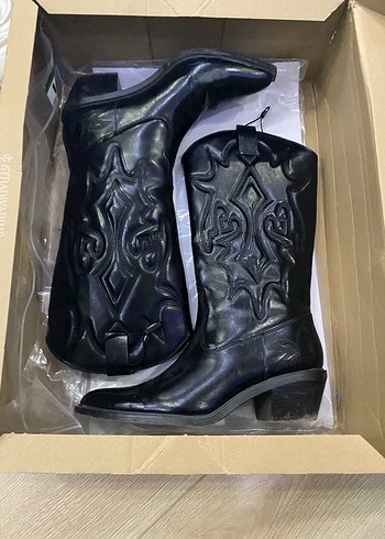 Stradivarius çizme - Görsel 2