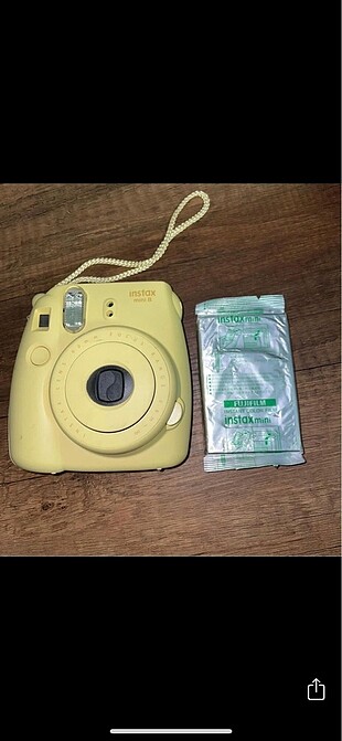Instax 8