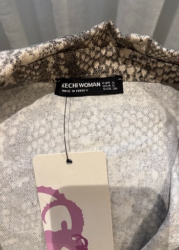 Düğmeli Yılan Desenli Kadın Ceket - Görsel 4