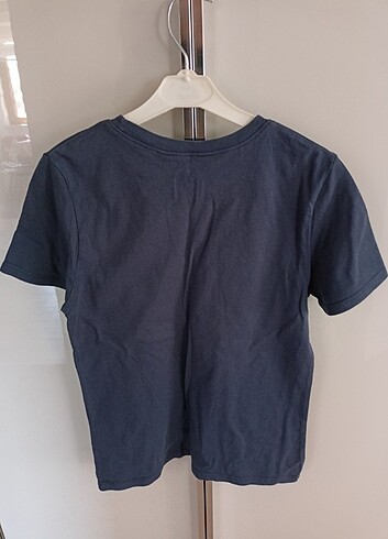 H&M 8/10 yaş Tişörtler 