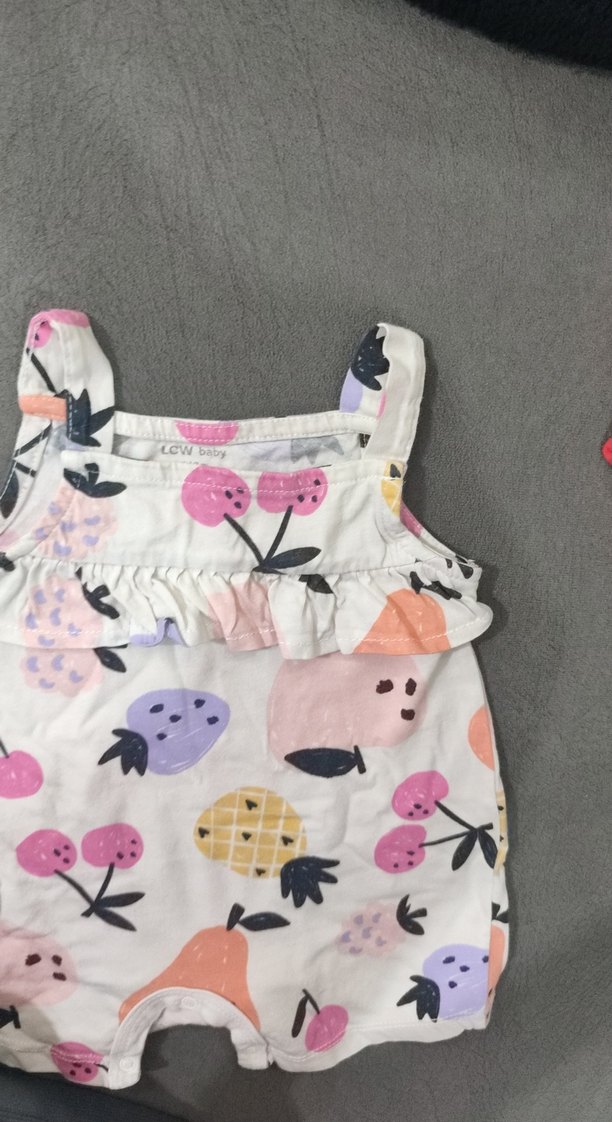 Beyaz Pastel Desenli Bebek Kız Tulum - Görsel 4