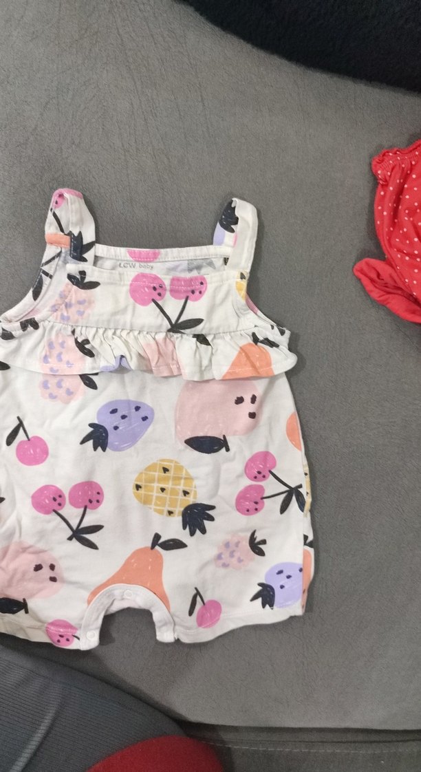 Beyaz Pastel Desenli Bebek Kız Tulum - Görsel 3