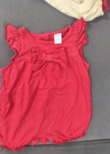 Kız Çocuk Kırmızı Fırfırlı Kolsuz Tişört - Görsel 4