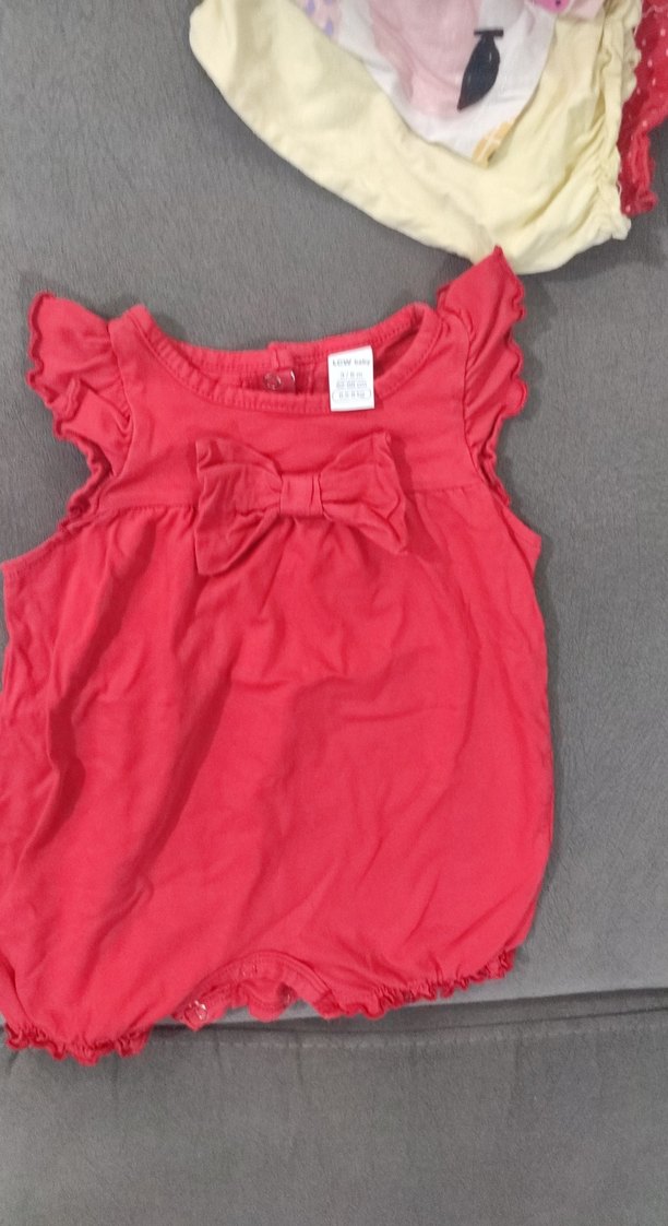 Kız Çocuk Kırmızı Fırfırlı Kolsuz Tişört - Görsel 4