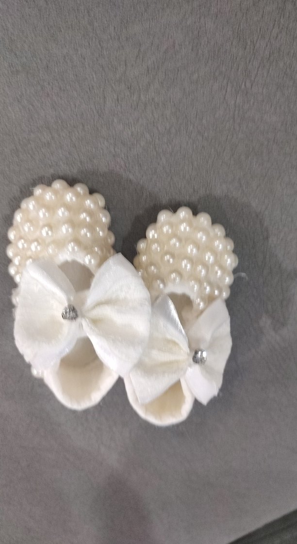 Klasik İnci Detaylı Kız Çocuk Özel Ayakkabı - Görsel 2