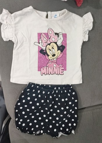 Walt Disney World 6 Ay