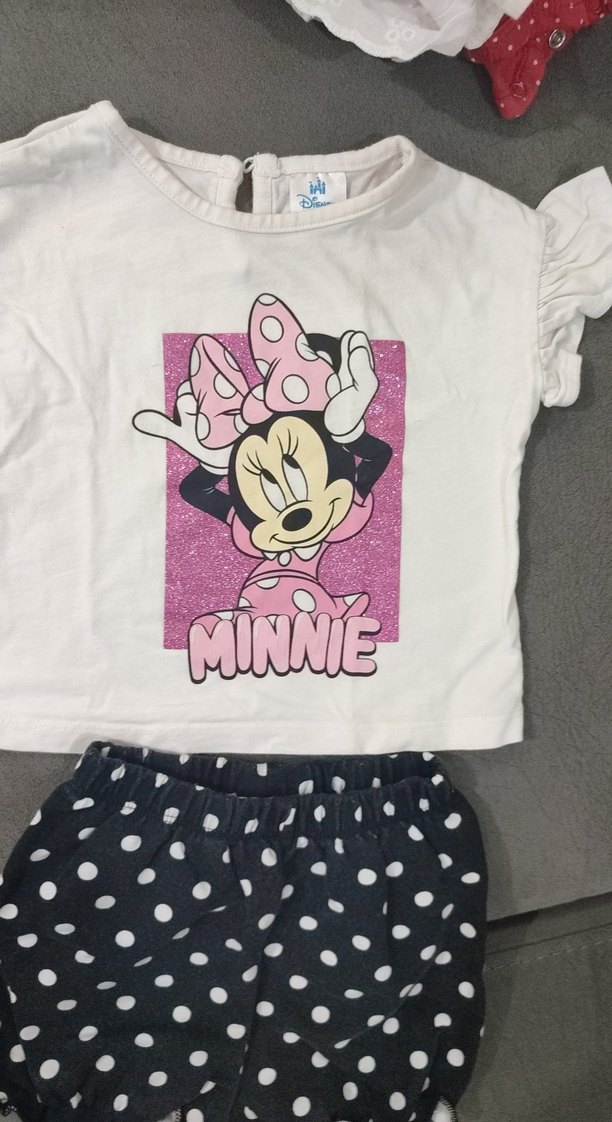 Kız Bebek Minnie Baskılı Fırfırlı Takım - Görsel 2