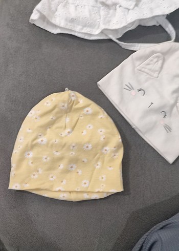 Beyaz Örgü Bebek Bere ve Eldiven Seti - Görsel 3