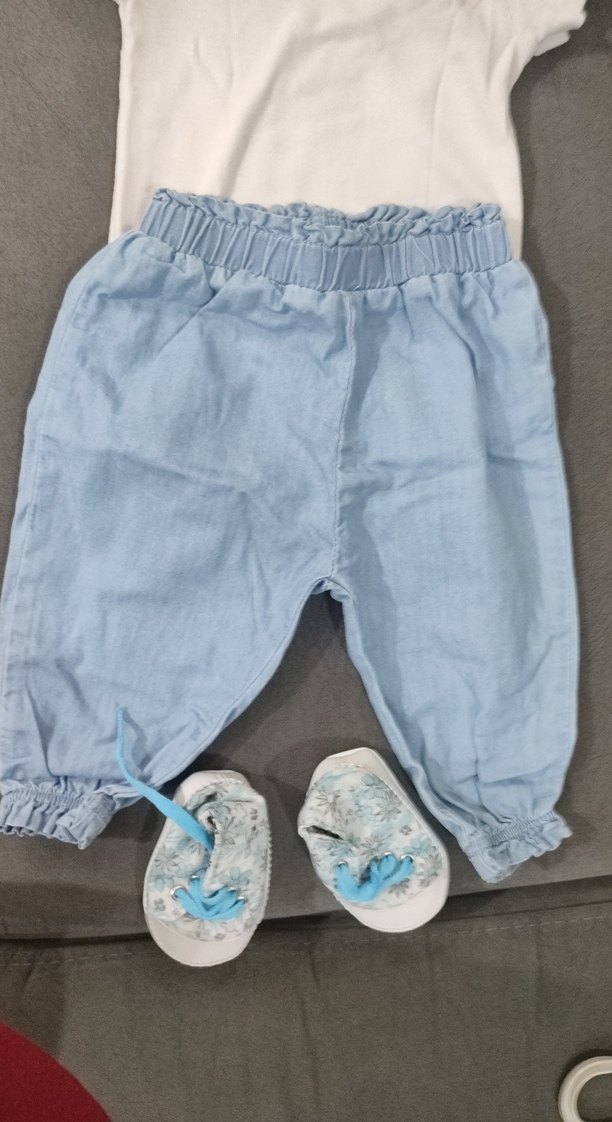 Bebek Erkek Denim Pantolonlu Beyaz Body Takımı - Görsel 3