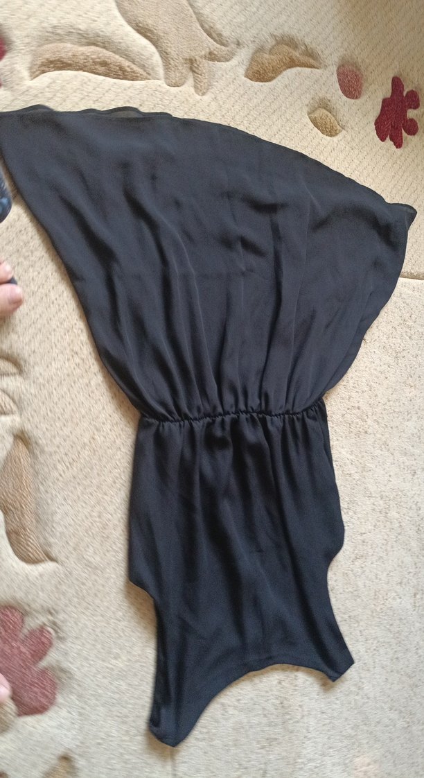 Siyah V Yakalı Kadın Midi Elbise - Görsel 3