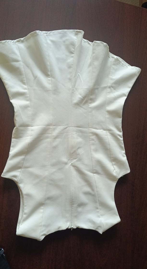 V Yaka Beyaz bayan Bluzu - Görsel 4