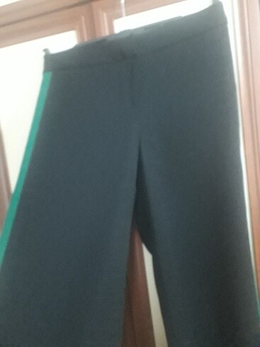 Siyah renk dökümlü kumaş bayan pantolon - Görsel 11