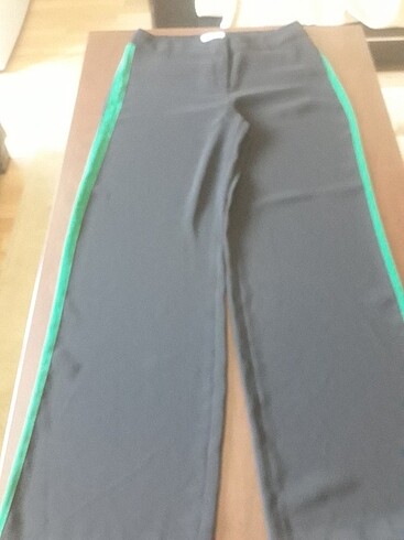 Siyah renk dökümlü kumaş bayan pantolon - Görsel 12