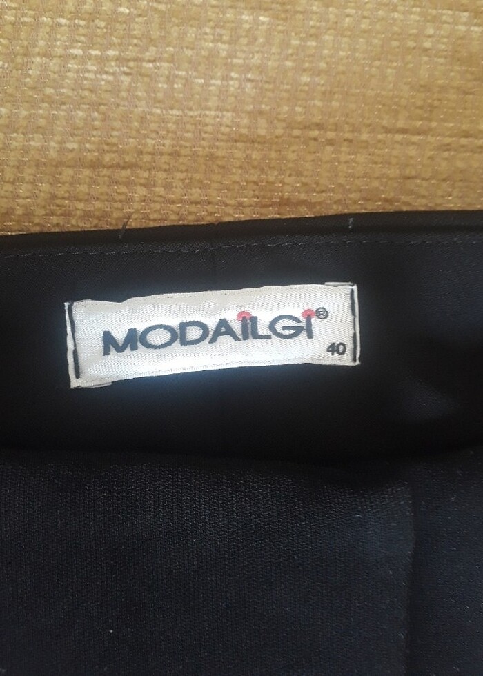 Siyah renk dökümlü kumaş bayan pantolon - Görsel 5