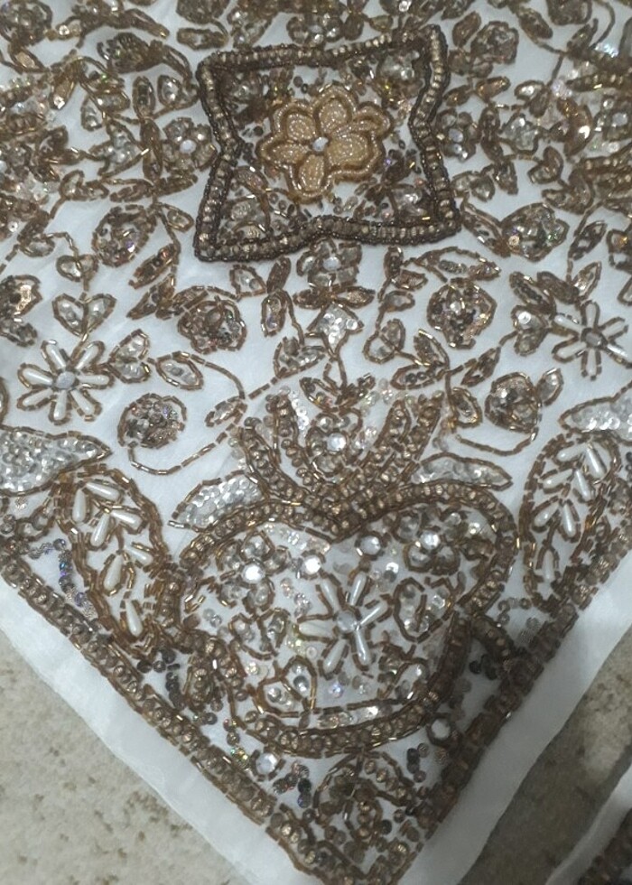 Boncuk işlemeli salon takımı - Görsel 2