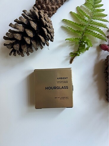 Hourglass Hourglass Ambient lighting blush luminous flash allık mini boy