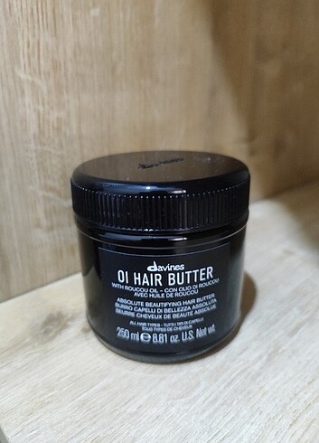 Davines oı hair butter