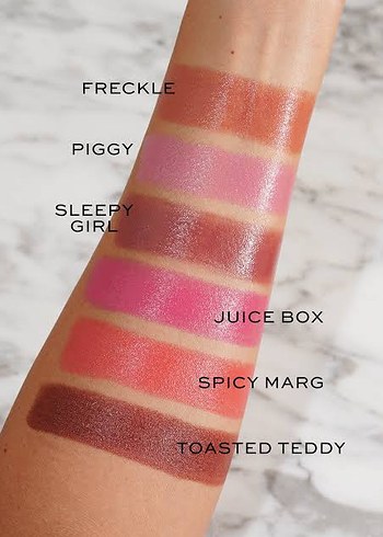 Rare Rhode Pocket Blush