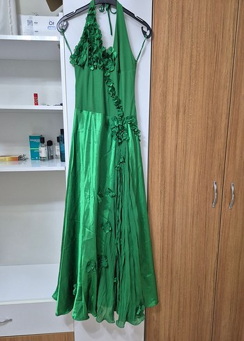 Yeşil Drapeli Uzun Abiye Elbise