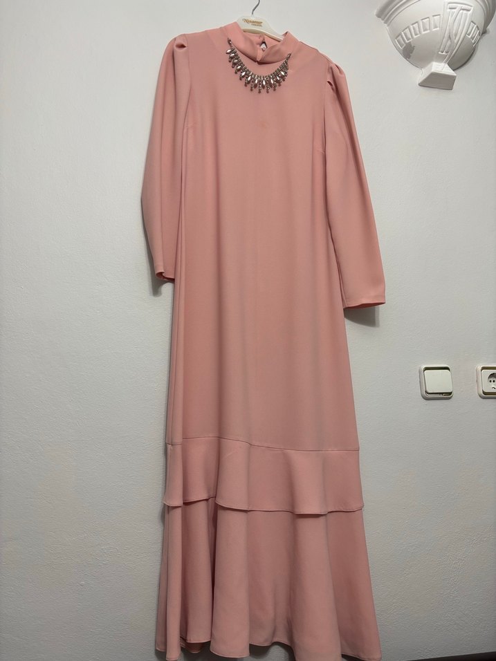 Balık model somon renk kendinden kolyeli elbise - Görsel 2