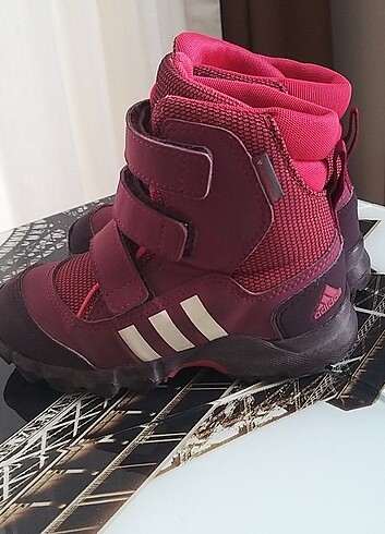 25 Beden Adidas cocuk bot