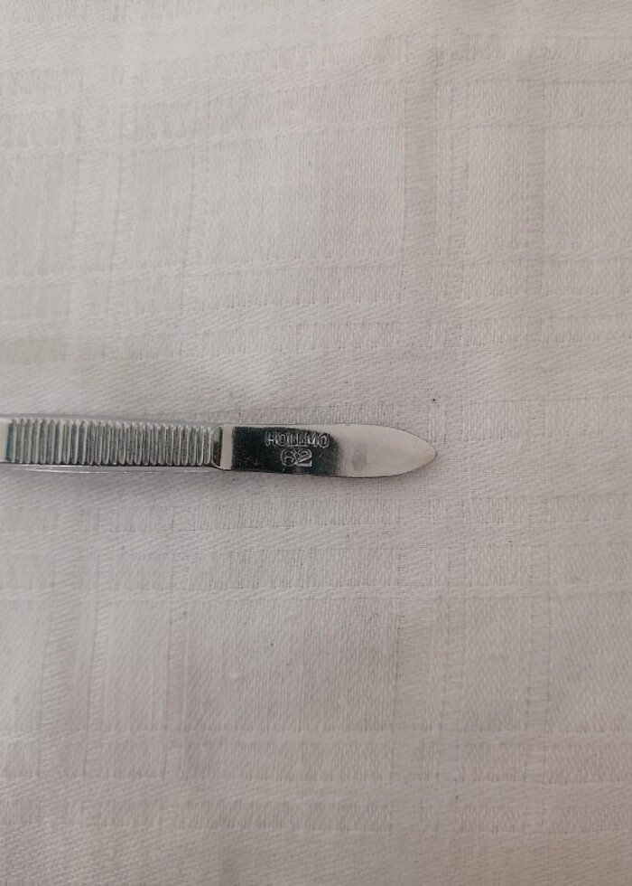 Kirpik kıvırıcı ve 3 adet cımbız - Görsel 3