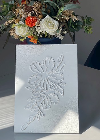 Ikea Kabartmalı Beyaz Çiçek Temalı Tablo