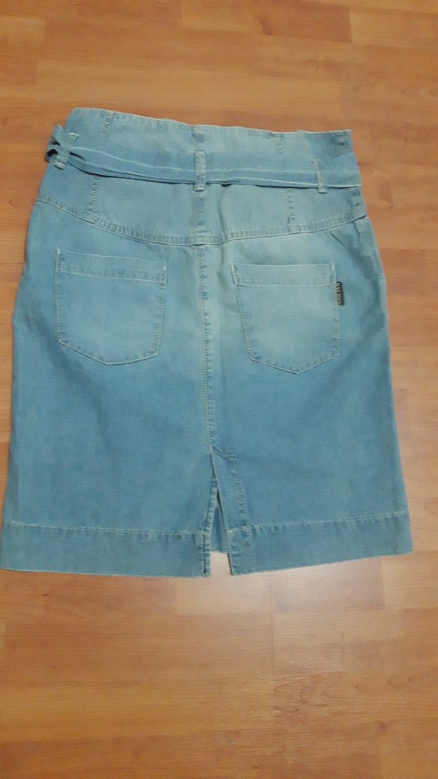 Kadın Mavi Kemerli Mini Kot Şort - Görsel 5