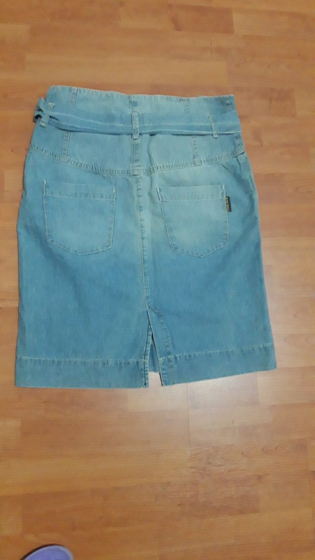 Kadın Mavi Kemerli Mini Kot Şort - Görsel 2