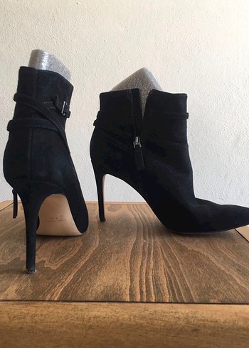 NINE WEST Siyah Süet Stiletto Topuklu Kadın Bot - Görsel 2