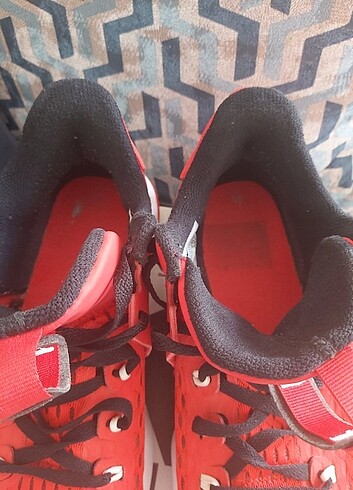 Nike Lebron kırmızı witness V basketbol ayakkabısı  - Görsel 7