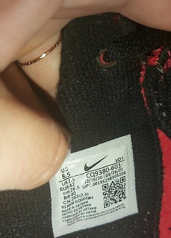 Nike Lebron kırmızı witness V basketbol ayakkabısı  - Görsel 8