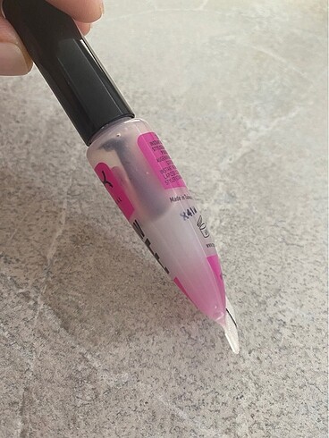 NYX Nyx şeffaf kaş sabitleme jeli