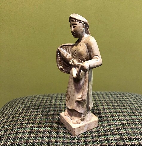 Mermer El Yapımı Savaşçı Kadın Biblo - Görsel 2