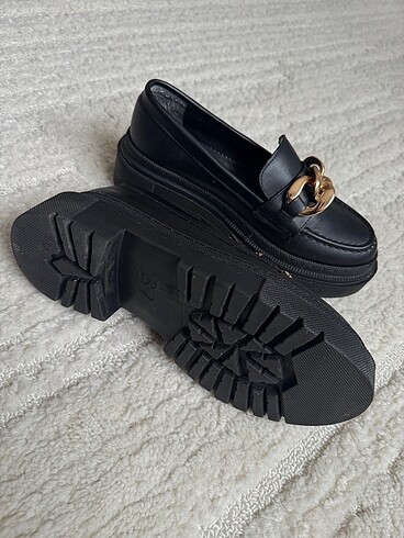 37 Beden Siyah Loafer