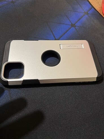 11 Pro Max Spigen - Görsel 2