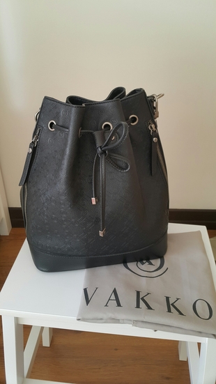 vakko monogram bucket çanta 