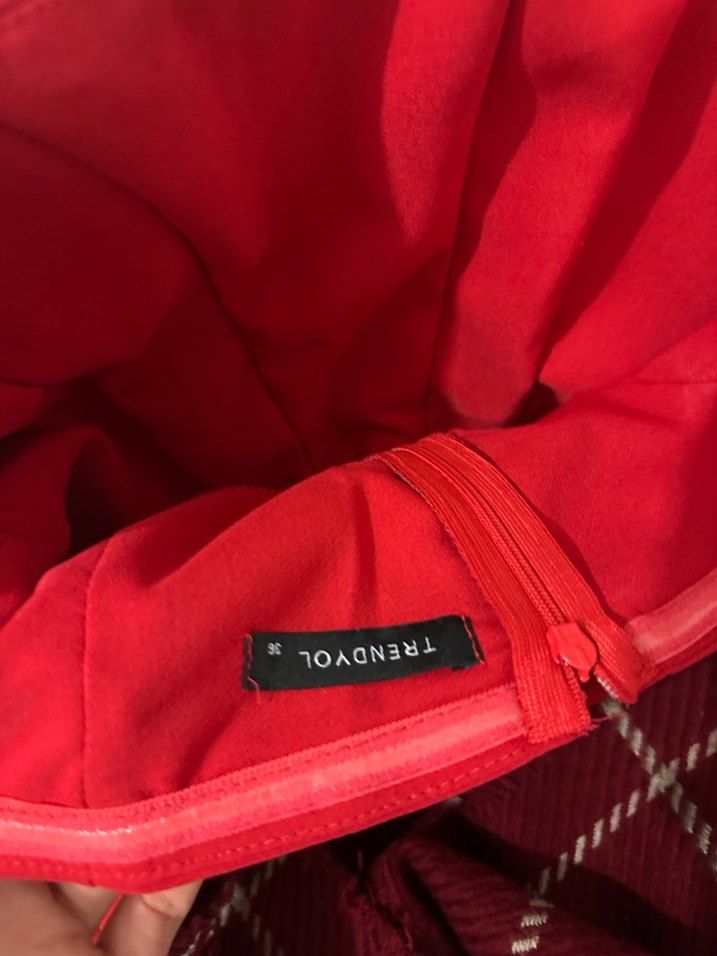 Kırmızı Uzun Askılı Kadın Tulum - Görsel 4