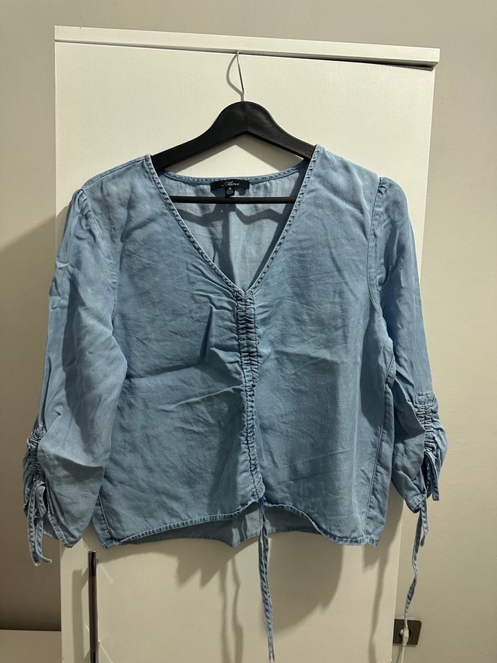 Kadın Mavi Denim V Yaka Düğmeli Gömlek - Görsel 2