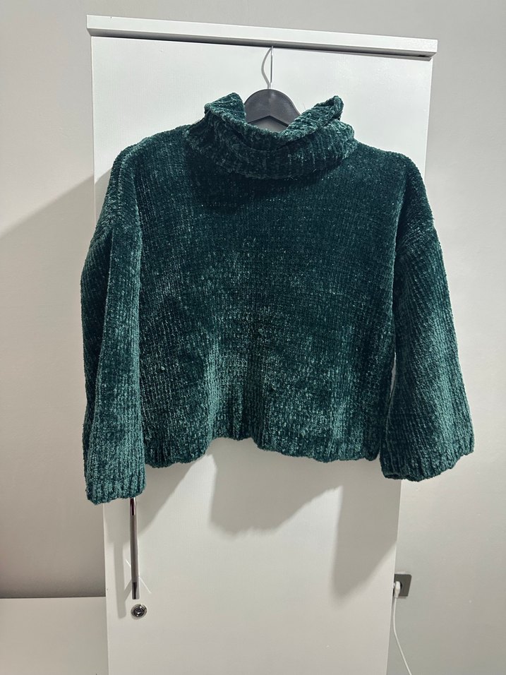 Kadın Yeşil Örgü Boğazlı Kısa Kazak - Görsel 2