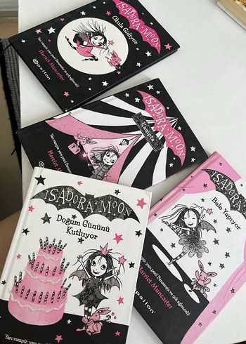 Beden Isadora Moon Çocuk Kitapları Seti