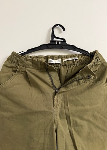 xs Beden Bershka Paraşüt Pantolon.