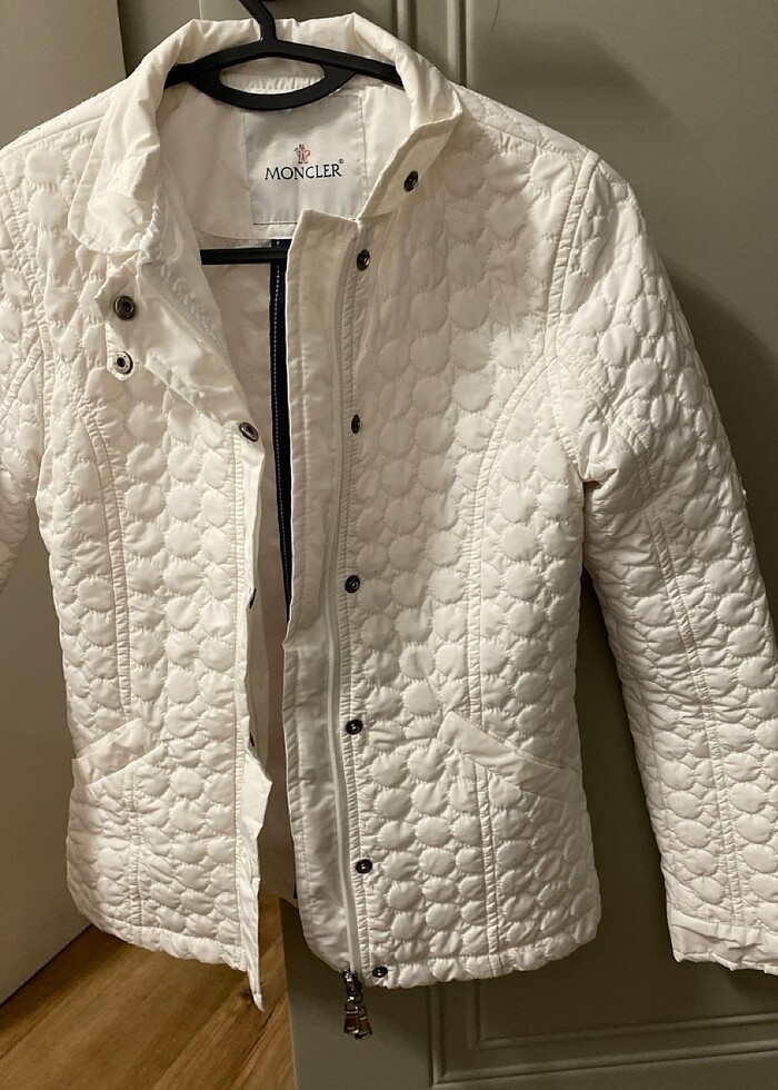 Moncler Çocuk Mont - Görsel 3