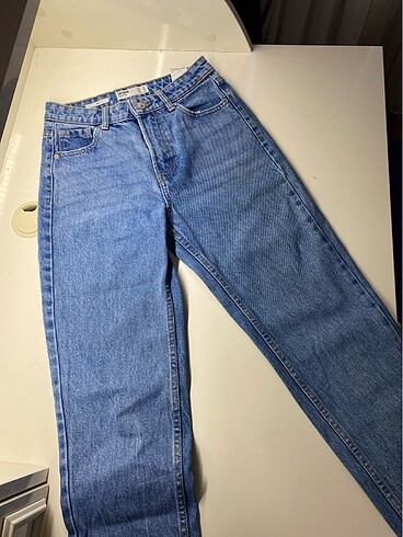 Bershka Mom Jean
