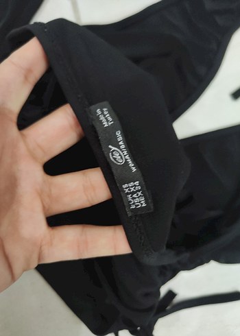 Siyah V Yaka Drapeli Mini Bluz - Görsel 4