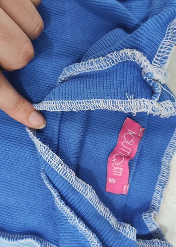 Mavi beyaz renklerde kadın Triko tişört üst body - Görsel 2