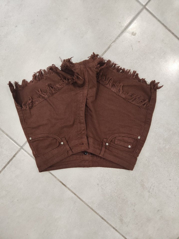 kahverengi denim kot şort vücudu saran ve güzel görüntülü şort - Görsel 2