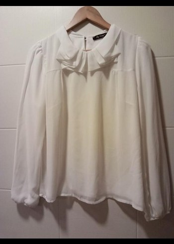 Fırfırlı Beyaz Kolsuz Kadın Bluz - Görsel 3